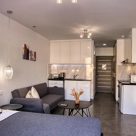 Apartment Phaedrus Living: Seaside Luxury Flat Athina 118 *