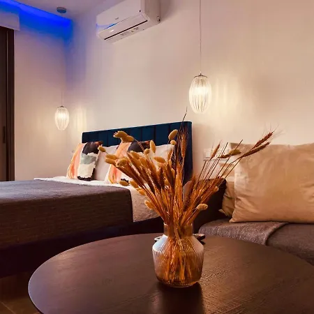 Phaedrus Living: Seaside Luxury Flat Athina 118 Апартаменты *